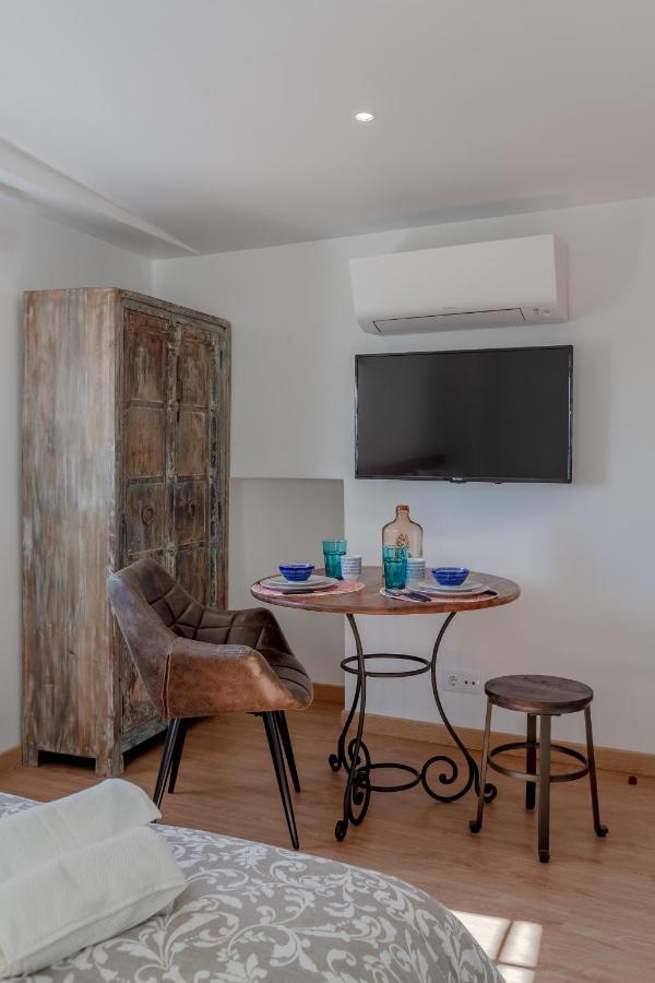 Alfama River View Apartment